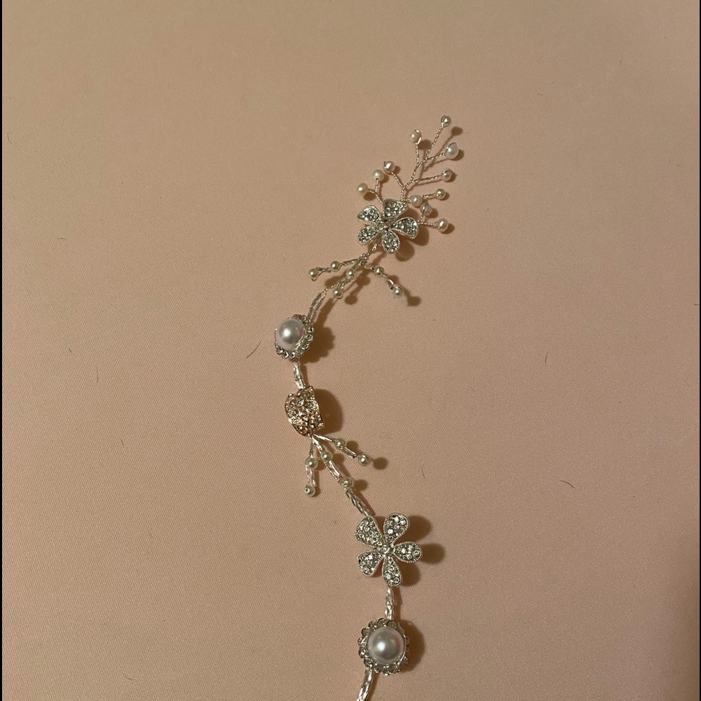Bridal hair vine